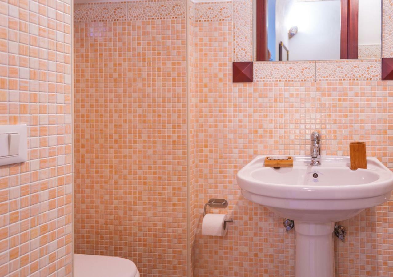 Melo Accommodations Apartment Abbrescia Барі Екстер'єр фото